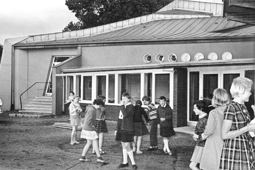 So-und-so-Geb�ude des Geschwister-Scholl-Gymnasiums in L�nen