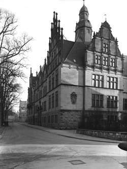 Foto vom historischen Altbau Foto vom historischen Altbau