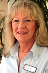 Petra Schindler, Fachkrankenschwester für Psychiatrie – Stationsleitung Petra Schindler, Fachkrankenschwester für Psychiatrie – Stationsleitung