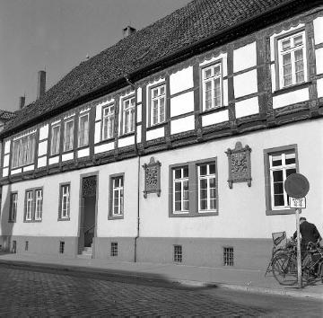 Fachwerkhaus mit dem Wappen derer zu Schade-Schencke 