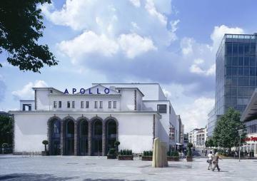 Apollo-Kino mit Partie des Einkaufszentrums "Sieg-Carré" in der Unterstadt