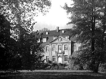 Ehem. Stift Freckenhorst (860-1811), Haus Merveldt: Abteigebäude, erbaut 1740 von Franz Christoph Nagel (Aufnahme um 1930?)