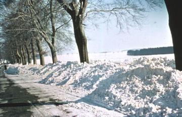 Schneeverwehung an der Bundesstraße 68 nach Lichtenau