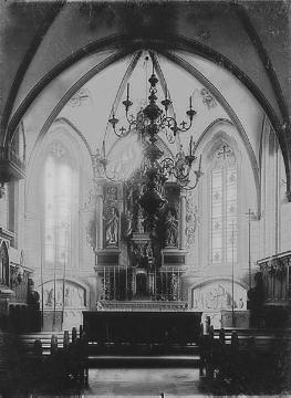 Kath. Pfarrkirche St. Maria Magdalena in Haltern-Flaesheim, Chorraum mit Hochaltar von 1658, Werkstatt Gerhard Gröninger. Aufnahme undatiert, um 1920?