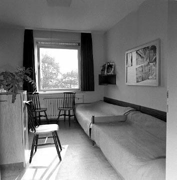 Jugendheim Homberghof: Blick in ein Zweibettzimmer