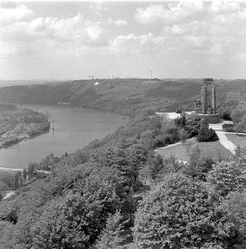 Hengsteysee und Kaiser-Wilhelm-Denkmal auf der Hohensyburg, Blick vom Vincke-Turm