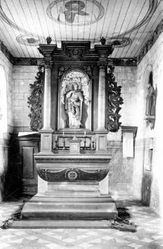 Altar der Katharinen-Kapelle, Ortsteil Hamm-Bossendorf, ältester Steinbau im Kreis Recklinghausen, um 1913? (vgl. 08_474)