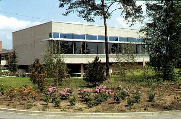 Kantinengebäude der neuen Haard-Klinik, LWL-Klinik Marl-Sinsen für Kinder- und Jugendpsychiatrie, erbaut 1968-1974.
