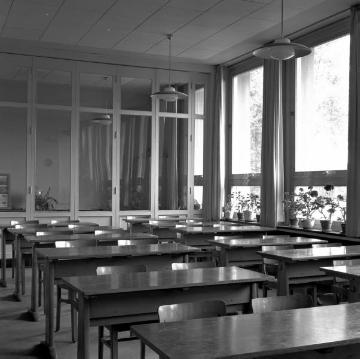 Greven, St. Marien-Hauptschule: Klassenzimmer um 1965