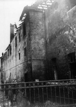 Kriegsbeschädigtes Oberservantenkloster, Bergstraße 29, um 1945