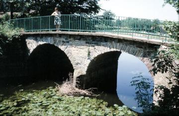 Steinbogenbrücke über die Werse bei Münster-Angelmodde, um 1962