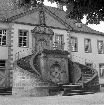 Das alte Rathaus (bis 1883), Hauptfront - Barockbau von 1730, Baumeister: Michael Spanner