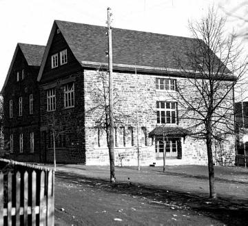 Schule in Hallenberg, geschätzt um 1950
