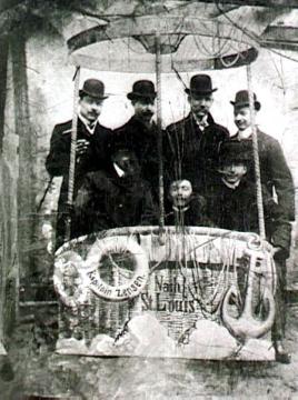 Sieben Herren in einer Ballonattrappe, Ferrotypie