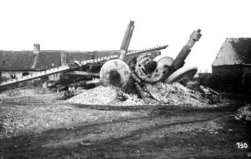 Kriegsschauplatz Westflandern 1914-1918, "Ypernschlacht": Zerstörte Mühle bei Becelaere (Beselare, Zonnebeke)