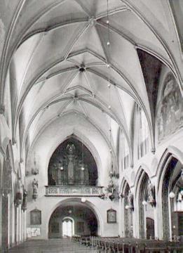 Kirche St. Christina: Innenansicht mit Netzgewölbe