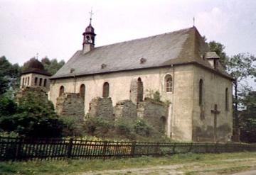 St. Nikolaus-Kirche in Arnsberg-Rumbeck, erbaut Anfang 13. Jh, Kirche des ehemaligen Prämonstratenserinnenklosters Rumbeck (um 1190 bis 1806), Mescheder Straße 79
