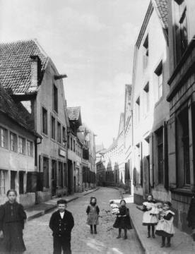 Münster-Altstadt: Kinder in der Stubengasse, um 1930?
