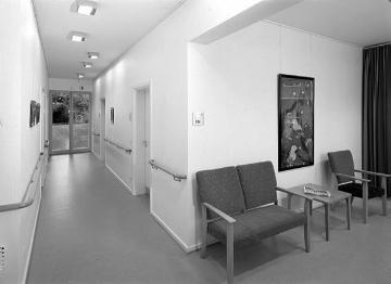 Flurtrakt in der neuen Gerontopsychiatrischen Tageseinrichtung der LWL-Klinik Paderborn, 1999 (Mallinckrodtstraße 22)