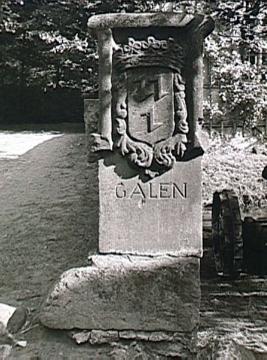 Wappenstein der Familie von Galen auf Schloss Harkotten