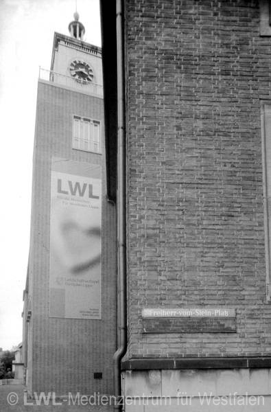 10_8713 Das Landeshaus des LWL am Freiherr vom Stein-Platz