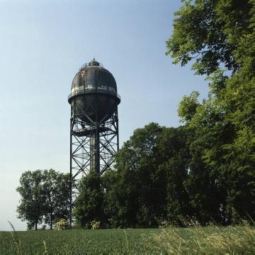"Lanstroper Ei", ehemaliger Wasserturm, erbaut 1904/1905 durch die Stahlbaufirma August Klönne, Konstrukteur Prof. Georg Barkhausen (TH Hannover), seit 1981 außer Betrieb, Technisches Kulturdenkmal (Fuhrstraße)