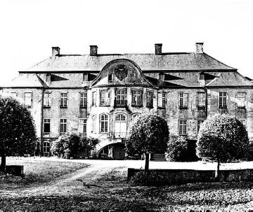 Schloss Harkotten-Ketteler, um 1930?: Hauptfront mit Zufahrt - Barock, 1754-1767 erbaut von Johann Leonhard Mauritz Gröninger