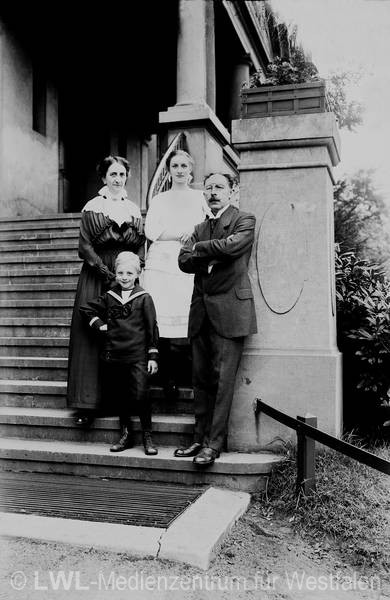 08_4 Slg. Schäfer - Familienbilder des Recklinghäuser Heimatfotografen Joseph Schäfer (1867-1938)