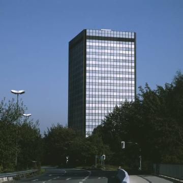Glasarchitektur: Hochhausgebäude der Bundesknappschaft, Königsallee 175