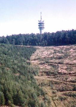Fernsehturm auf der Hünenburg (302m NN)