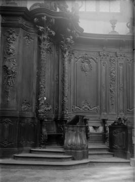 Ortsimpressionen, Westfront 1914-1918: In der Abteikirche Saint Martin, Kloster Marmoutier, Maursmünster (frz. Marmoutier), Elsass, undatiert