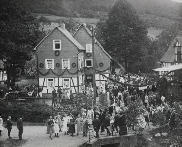 Einweihung der Jugendherberge Netphen-Sohlbach, Siegerland (eröffnet 1926)
