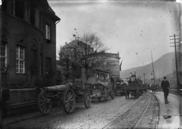 Erster Weltkrieg: Geschütztransport durch Altena, undatiert