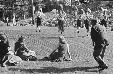 Schauveranstaltung - evtl. Rahmenprogramm der Internationalen Jugendherbergskonferenz 1959 in Koblenz/Bonn und Duisburg-Wedau, undatiert