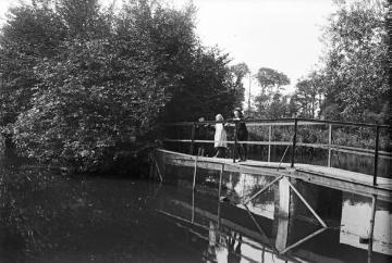 Brücke über den Teich der Loemühle