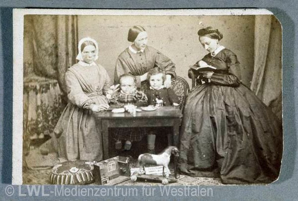 02_347 Aus privaten Bildsammlungen: Der Fotopionier Friedrich Hundt (1807-1887) - Slg. Schellen