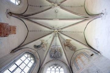 Ehemaliges Augustinerkloster Dalheim (1264-1803) bei Lichtenau: Gewölbemalerei aus dem 15. Jh. in der ehemaligen Klosterkirche