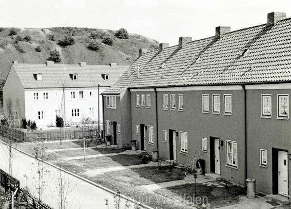 03_3750 Sammlung LVA Westfalen: Wohnungsnot und Wohnbauförderung in den 1920er-1950er Jahre