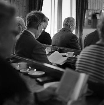 Eine sonntägliche Bibelstunde im Bet- und Gemeinschaftshaus Freudenberg-Mausbach