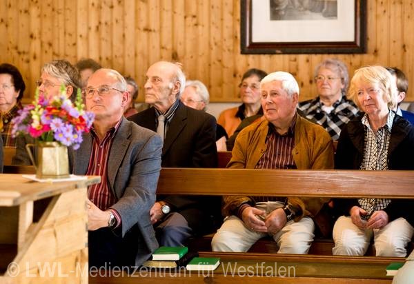 11_2249 Siegerländer Tradition: Bibelstunde in Mausbach (Freudenberg)