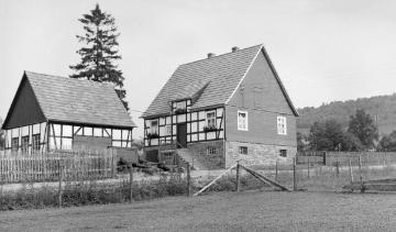Schmallenberg-Felbecke: Wohnhaus Johannes Schulte mit Werkstatt, August 1936