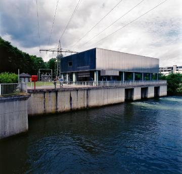 Das Biggekraftwerk in Attendorn, ein Drehort des Films "Die Menschen und der See. Landschaftsraum Bigge-Lister". Produktion: LWL-Medienzentrum für Westfalen, 2013.