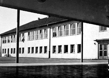 Heriburg-Hauptschule, Blick über den Schulhof