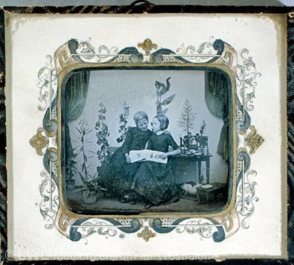 02_322 Aus privaten Bildsammlungen: Der Fotopionier Friedrich Hundt (1807-1887) - Slg. Schellen