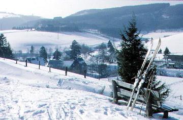 Winterlandschaft am Ortsrand von Elkeringhausen
