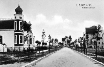 Hamm - Schützenstraße mit junger Allee. Postkarte, undatiert, um 1900 [?]