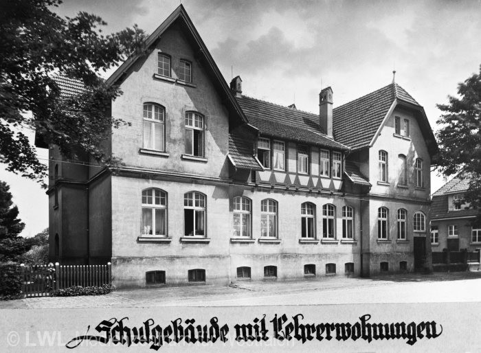 10_5641 Der Provinzialverband Westfalen. Geschenkalbum zur Verabschiedung von Landesoberbaurat Zimmermann 1928