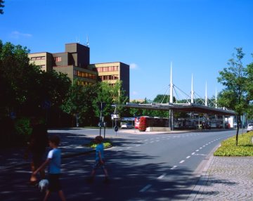 Bergkamen-Innenstadt: Busbahnhof Hubert-Biernat-Straße. September 2016