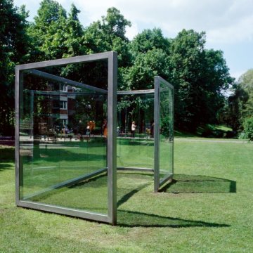 "Fun House für Münster", Installation aus Zweiwege-Spiegelglas an der Promenade, Dan Graham (USA) - skulptur projekte münster 97