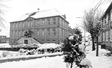 Orgelmuseum Borgentreich an der Marktstraße Dezember 1981.